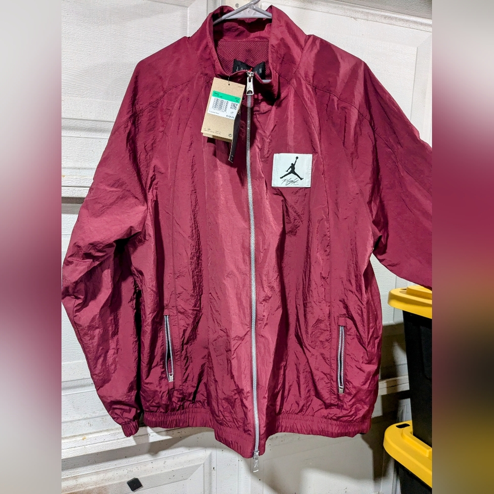 Jordan Essentials Statement Cherrywood Red Warm-up Jacket DQ7336-680 Men's Sz XL